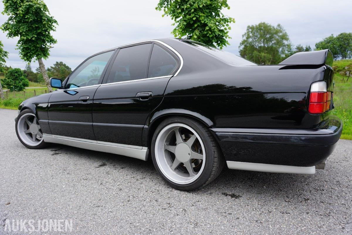 1991 BMW M5 3.5-315 - Eu-godkjent til 08/26 - Km: 206400